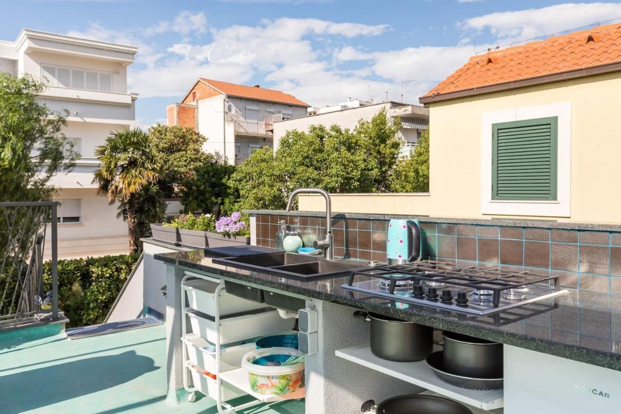 Boutique Triple House With Garden & Roof Terrace Villa Split Exterior photo